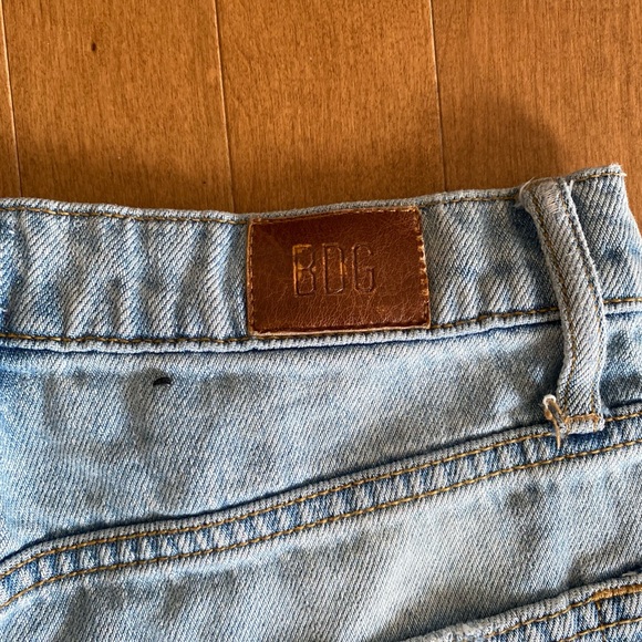BDG cropped jeans - Picture 5 of 11